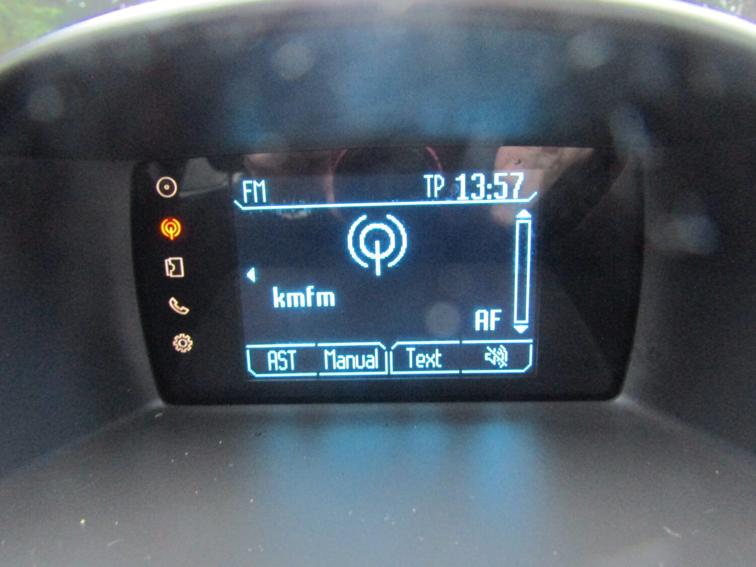 Used Ford Fiesta 2013 for sale - 77337035: Photo 12