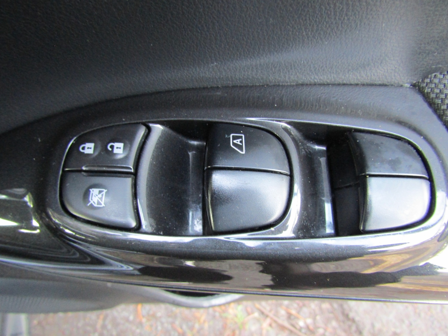 Used Nissan Juke 2015 for sale - 76878158: Photo 15