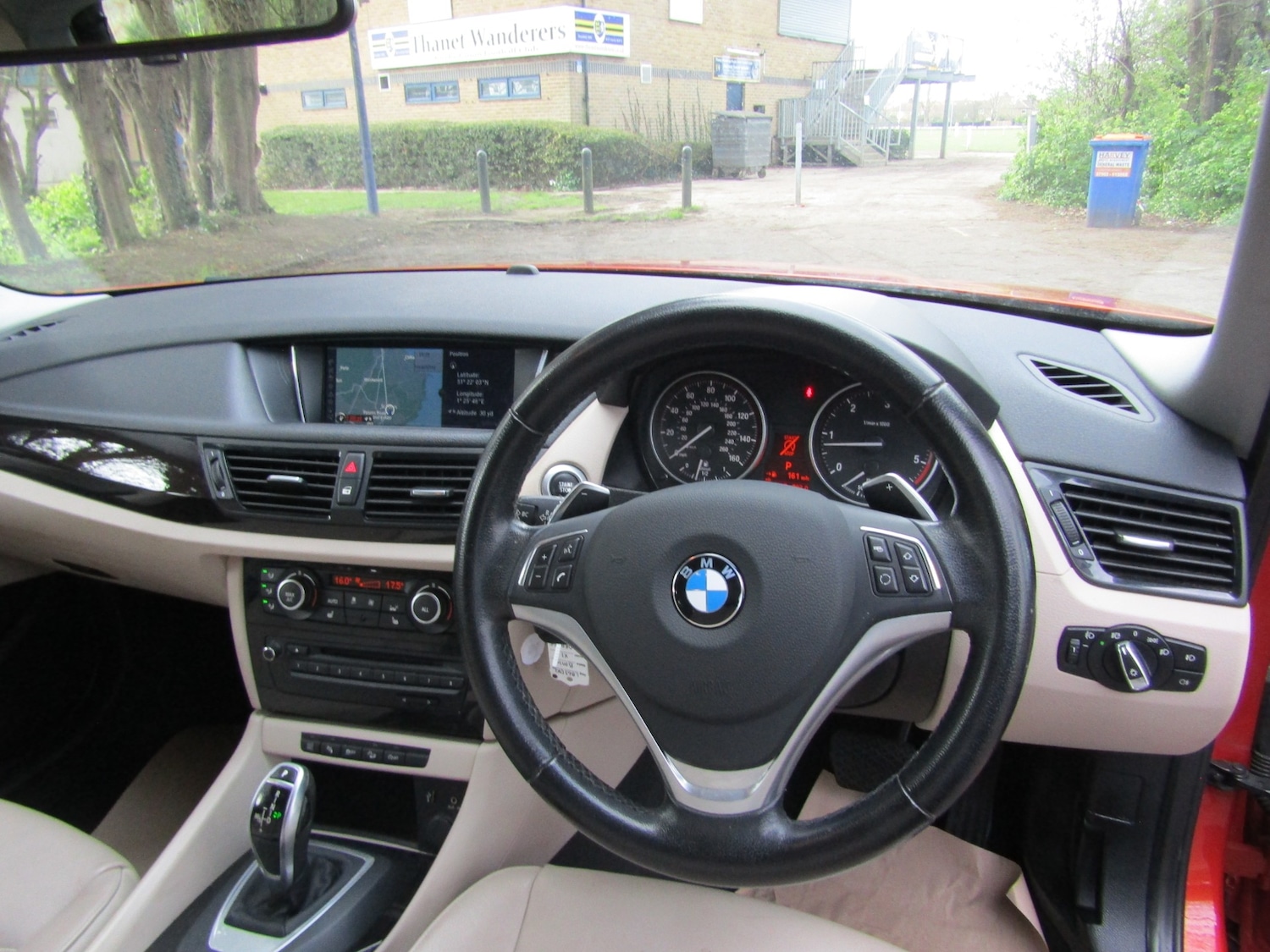 Used BMW X1 2014 for sale - 77687373: Photo 2