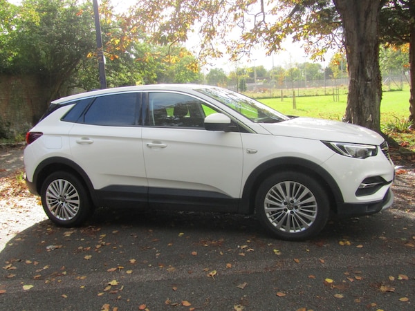 Used Vauxhall Grandland X 2018 for sale - 76180891: Photo 3
