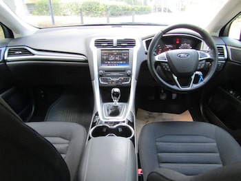 Used Ford Mondeo 2015 for sale - 79407486: Photo