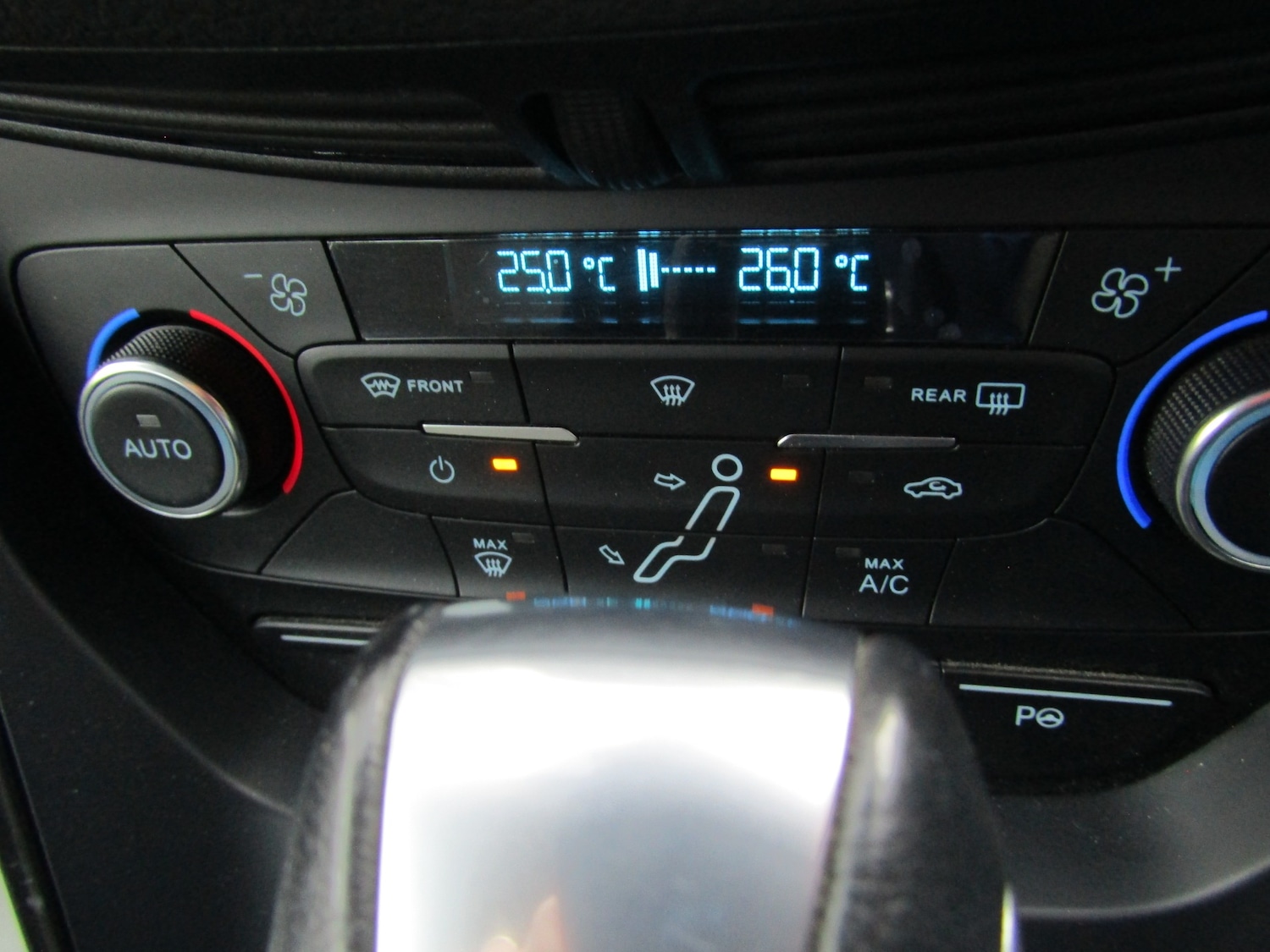 Used Ford C-Max 2016 for sale - 77023191: Photo 22