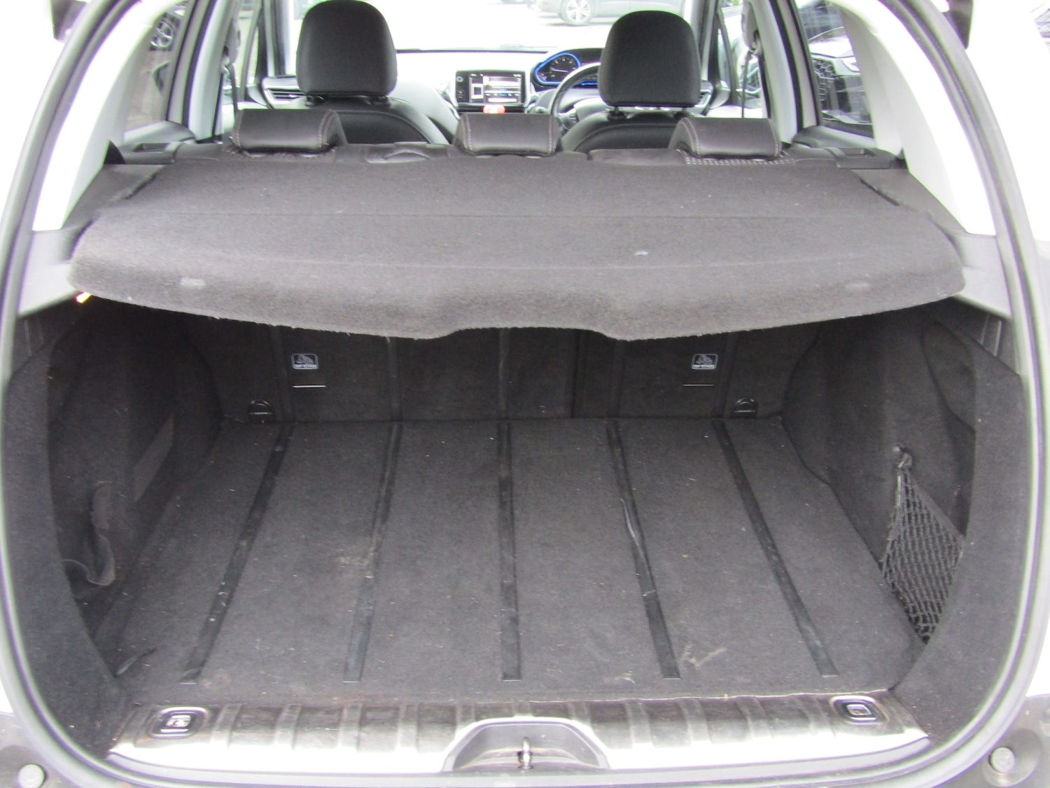 Used Peugeot 2008 2014 for sale - 77873392: Photo 20