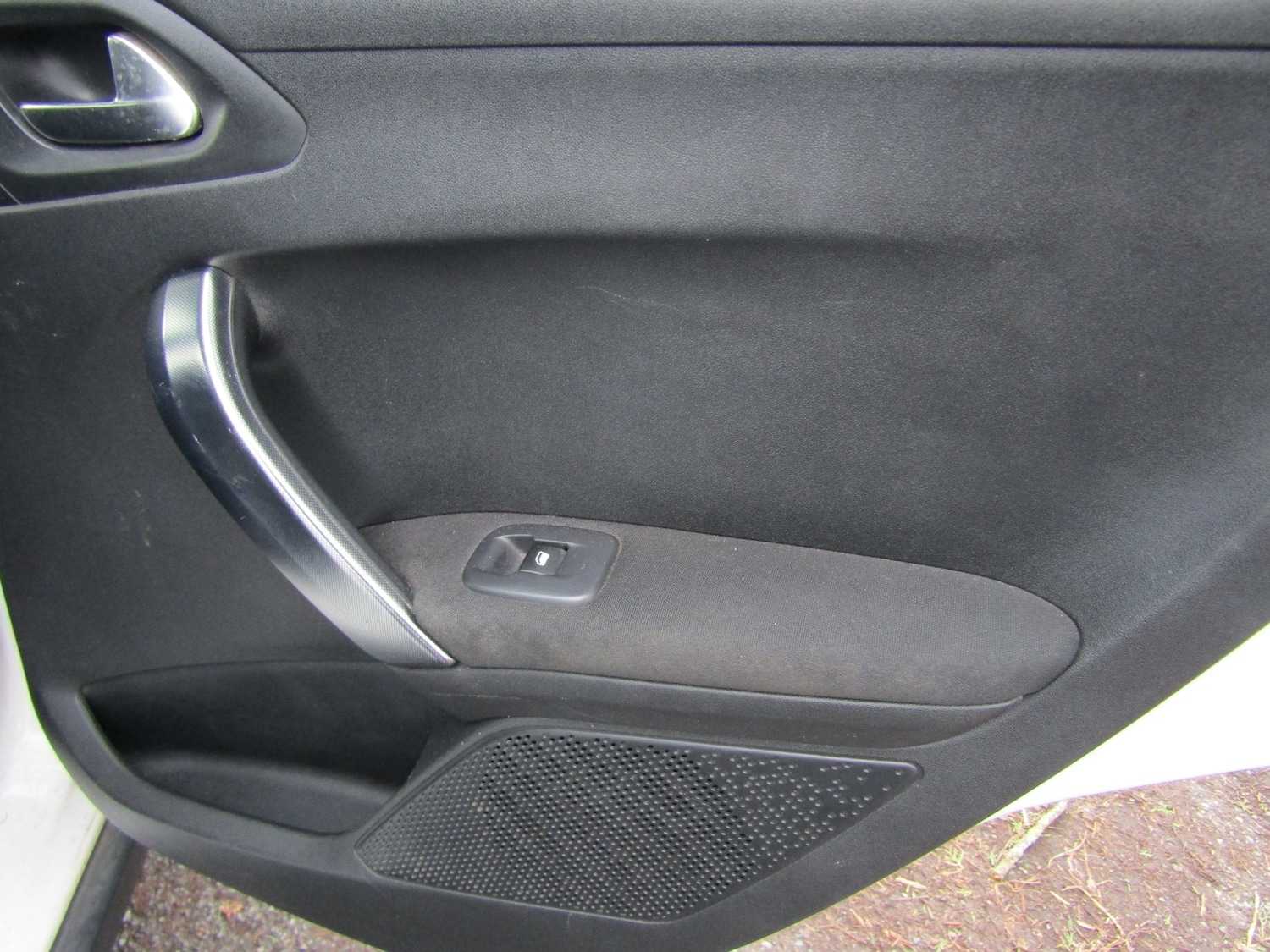 Used Peugeot 2008 2014 for sale - 77873392: Photo 21