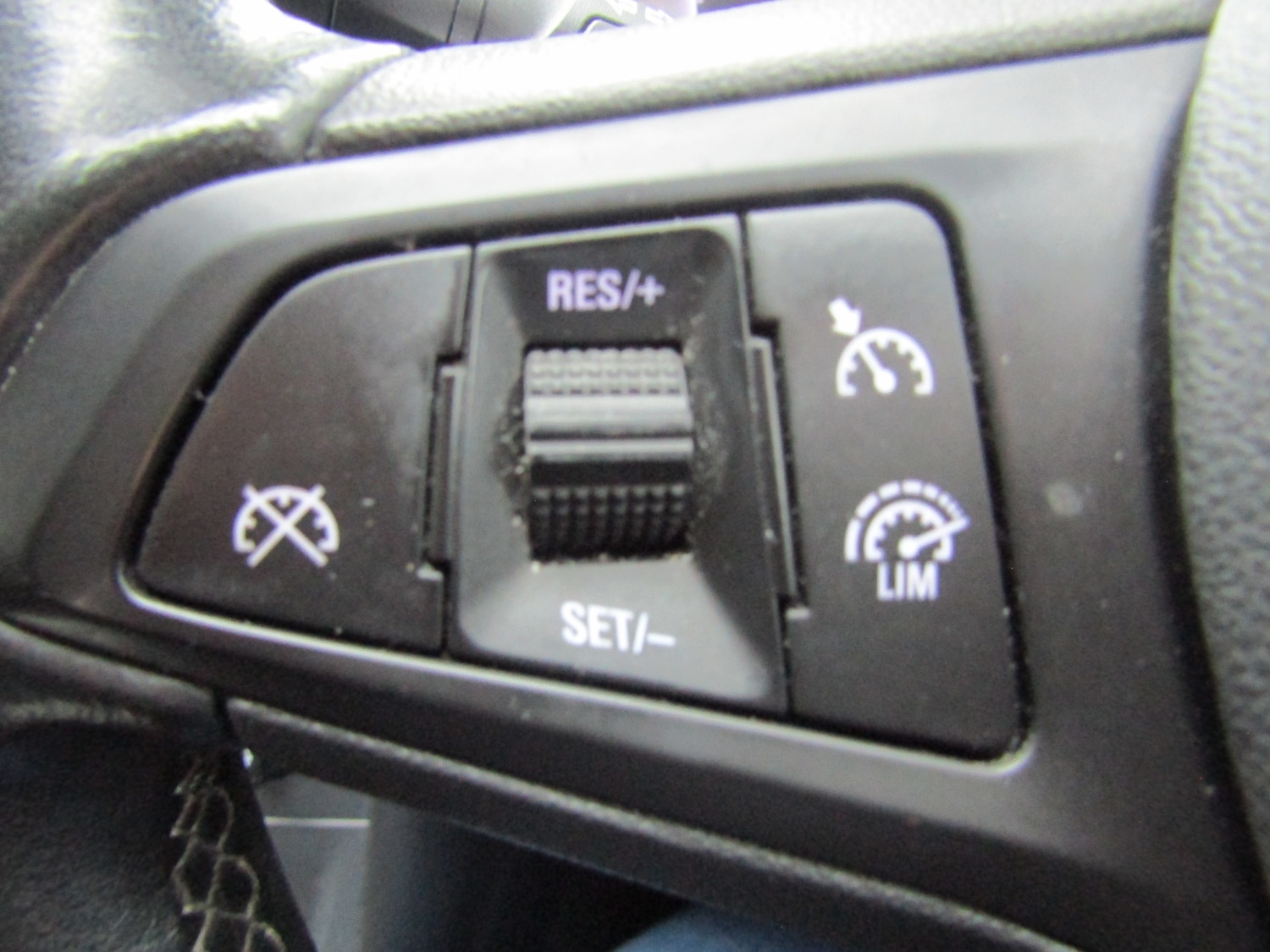 Used Vauxhall Astra 2017 for sale - 77261206: Photo 27