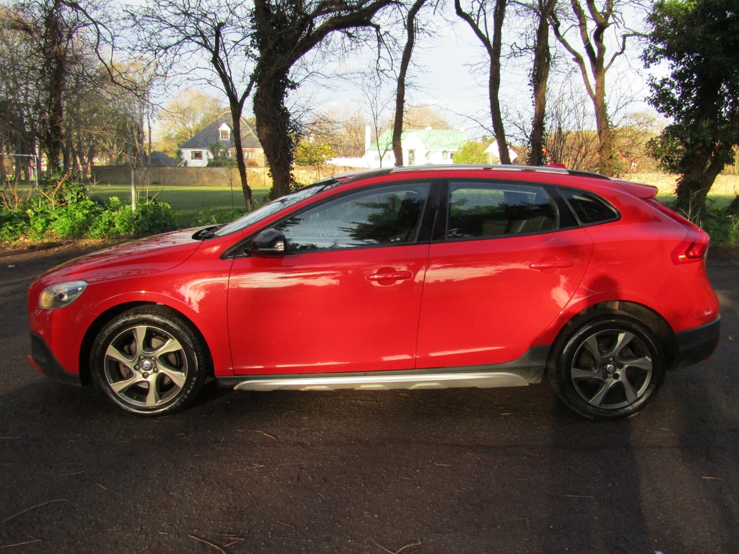 Used Volvo V40 2014 for sale - 77198095: Photo 13