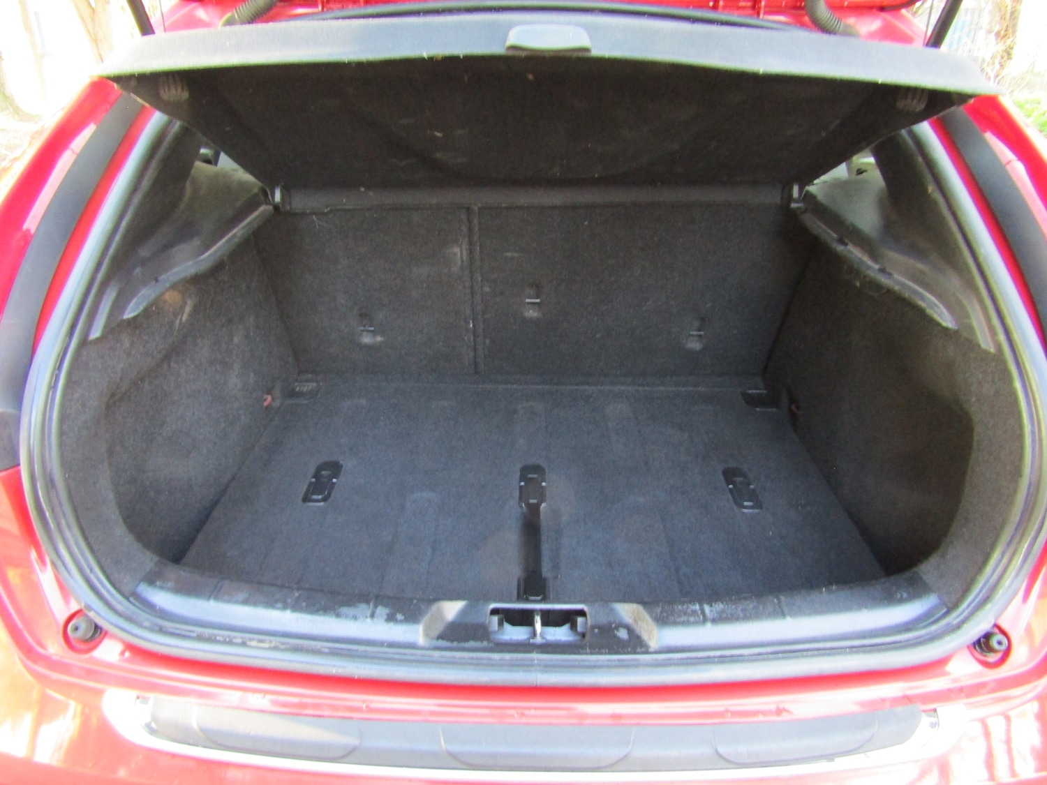 Used Volvo V40 2014 for sale - 77198095: Photo 22