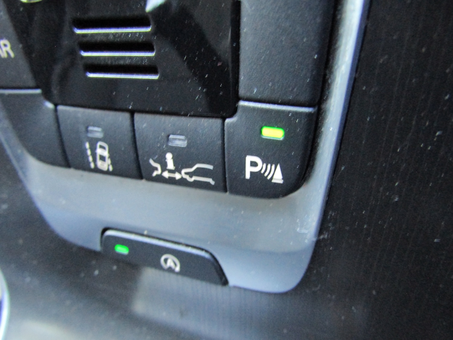 Used Volvo V40 2014 for sale - 77198095: Photo 35