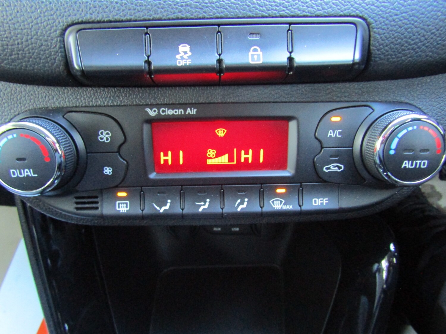 Used Kia Ceed 2013 for sale - 77417179: Photo 17