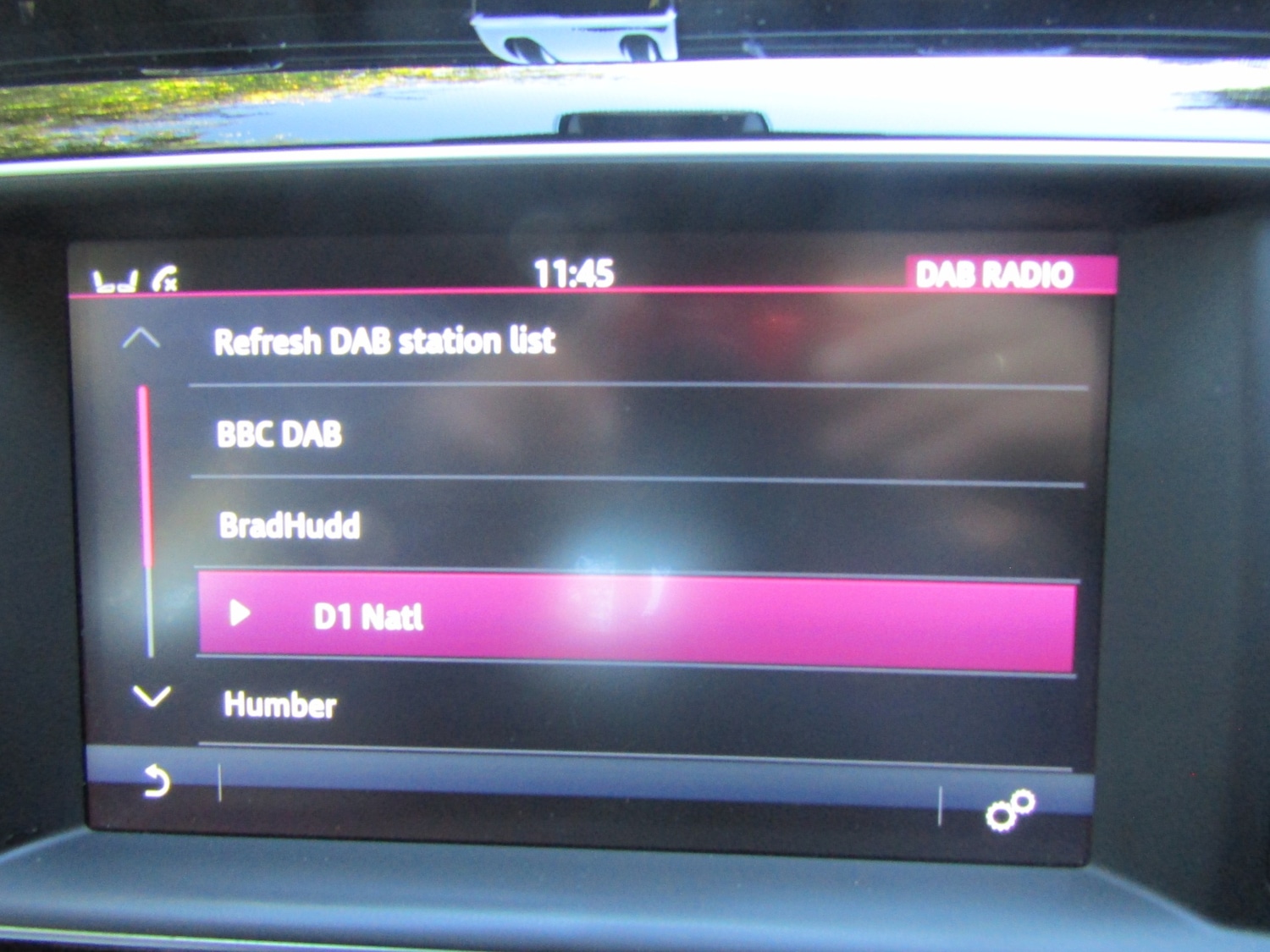 Used Jaguar XE 2015 for sale - 76312193: Photo 12