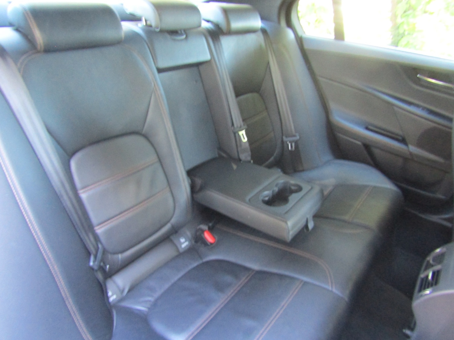 Used Jaguar XE 2015 for sale - 76312193: Photo 14