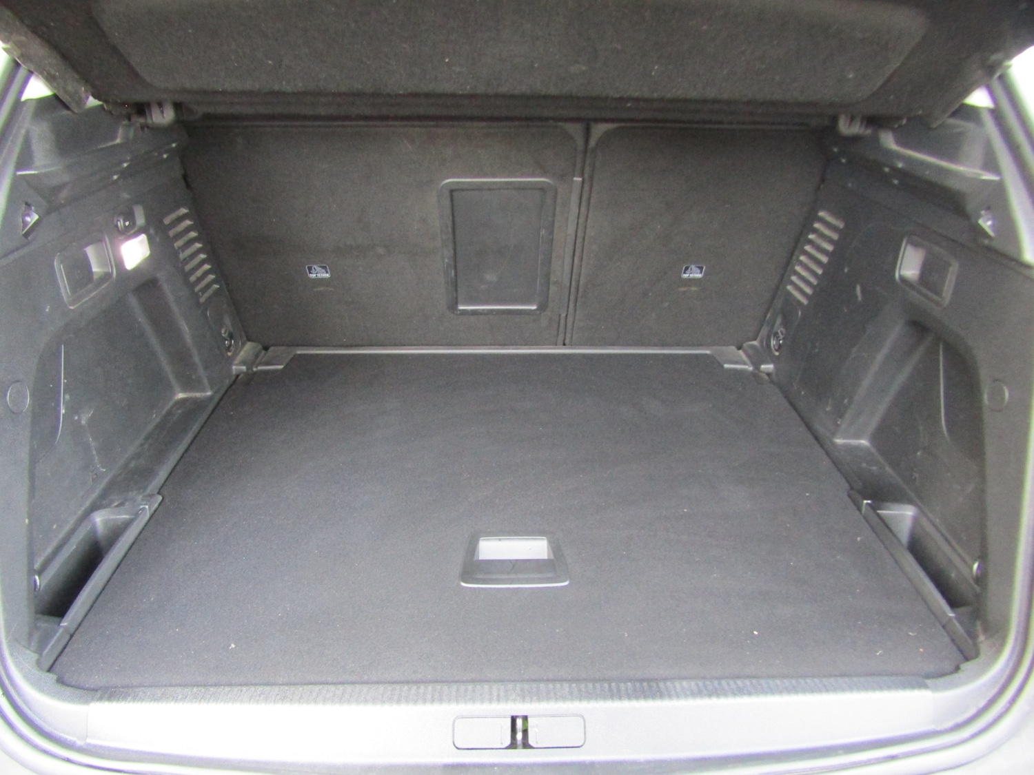 Used Peugeot 3008 2017 for sale - 76893220: Photo 19