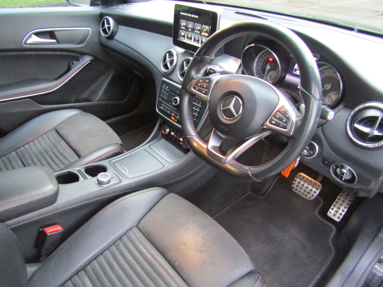 Used Mercedes-Benz CLA 2015 for sale - 77570148: Photo 17