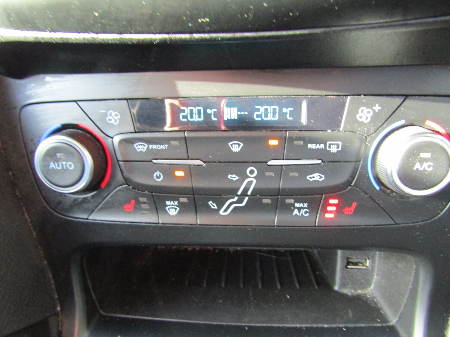 Used Ford Focus 2016 for sale - 76576644: Photo 17