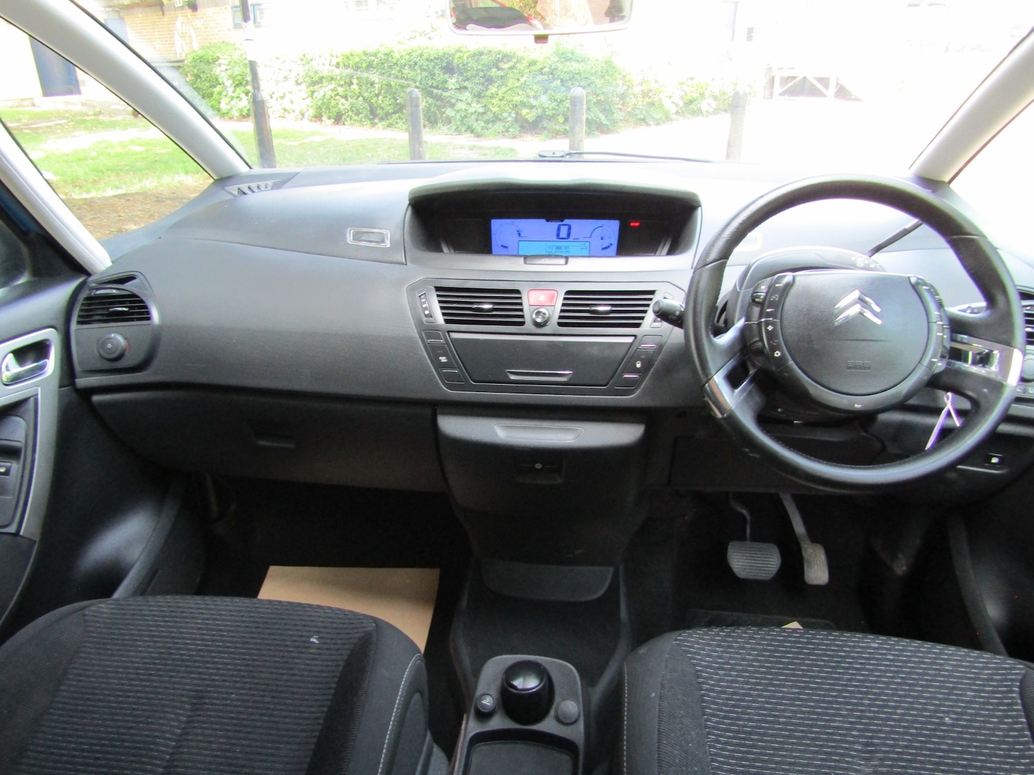 Used Citroen C4 Picasso 2009 for sale - 75035190: Photo 4