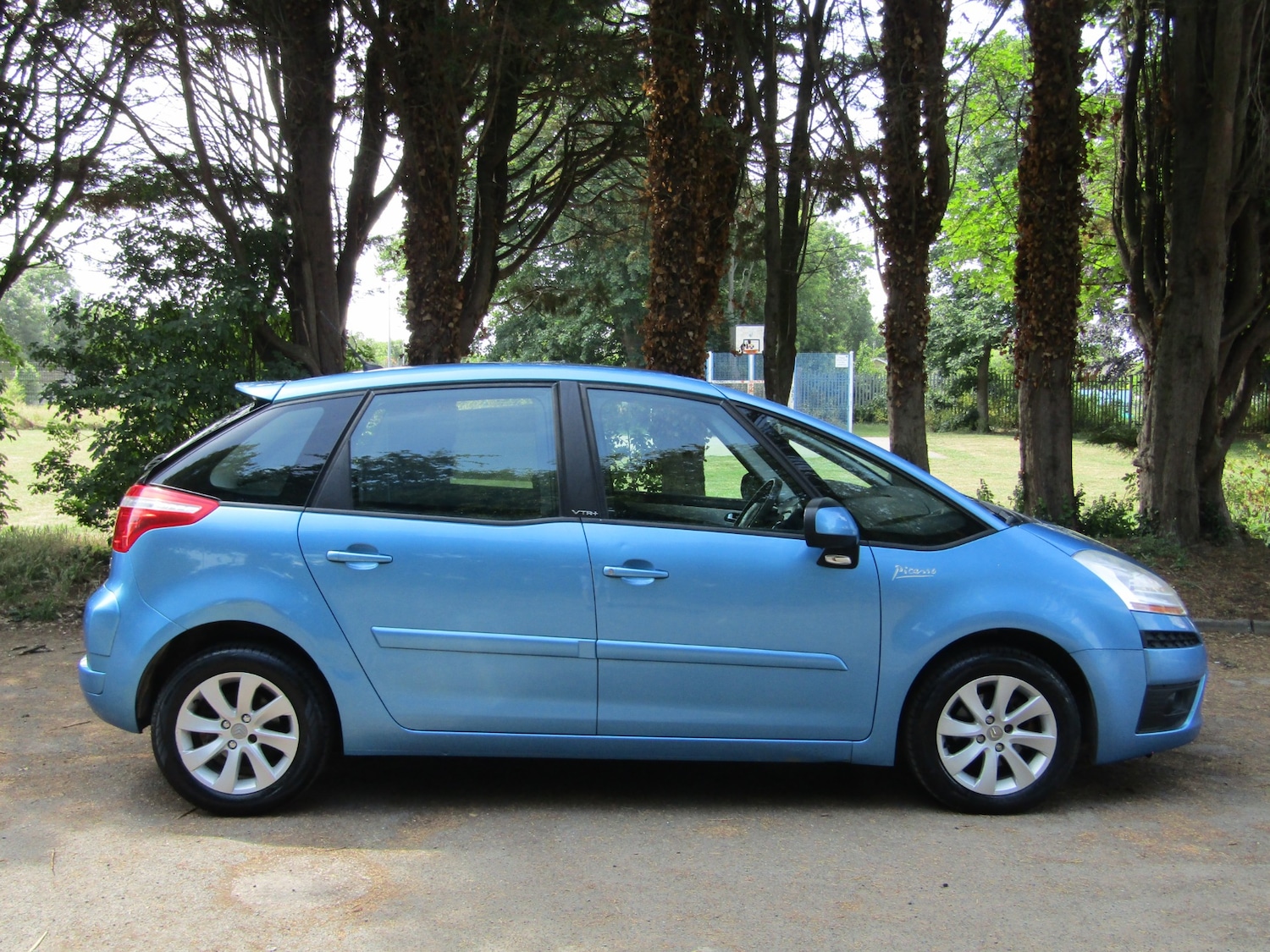 Used Citroen C4 Picasso 2009 for sale - 75035190: Photo 7