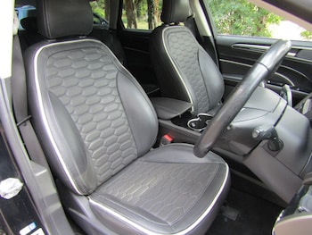 Used Ford Mondeo 2016 for sale - 75545302: Photo