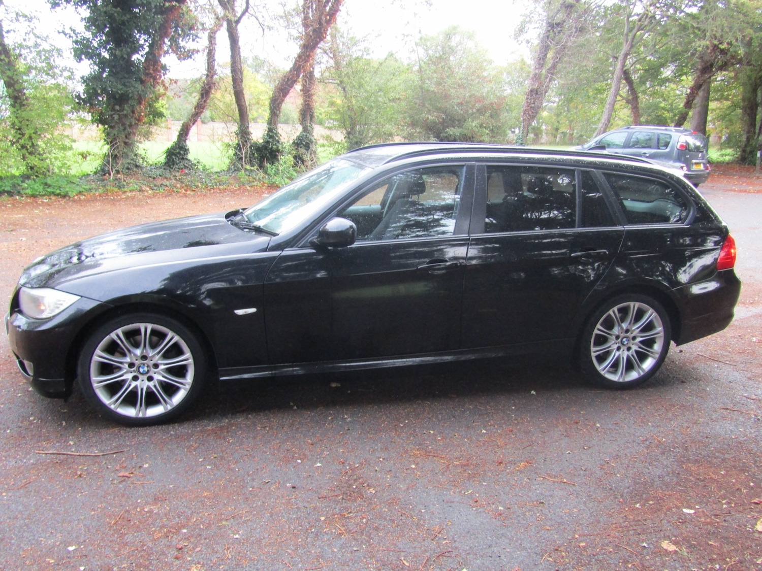 Used BMW 3 Series 2010 for sale - 76193115: Photo 9