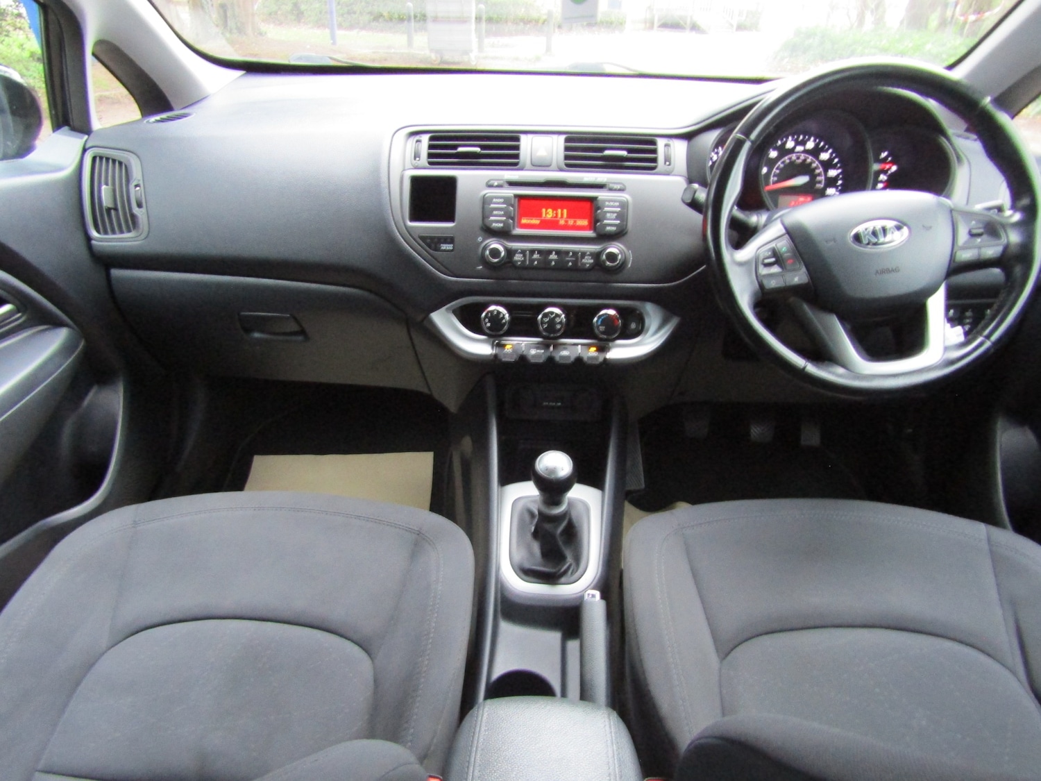 Used Kia Rio 2014 for sale - 76859388: Photo 4