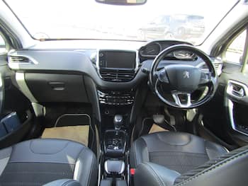 Used Peugeot 2008 2019 for sale - 79683370: Photo