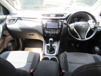 Used Nissan Qashqai 2015 for sale - 79193902: Photo