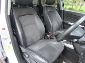 Used Suzuki Vitara 2015 for sale - 77261197: Photo