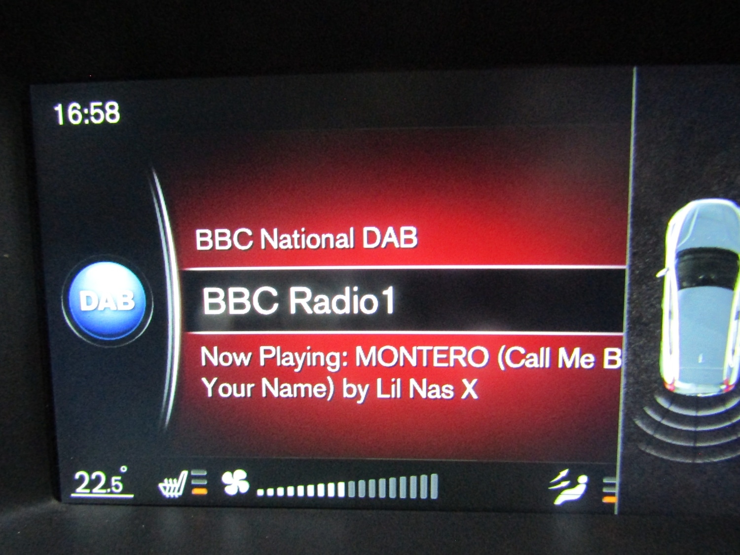 Used Volvo V40 2016 for sale - 76383419: Photo 12