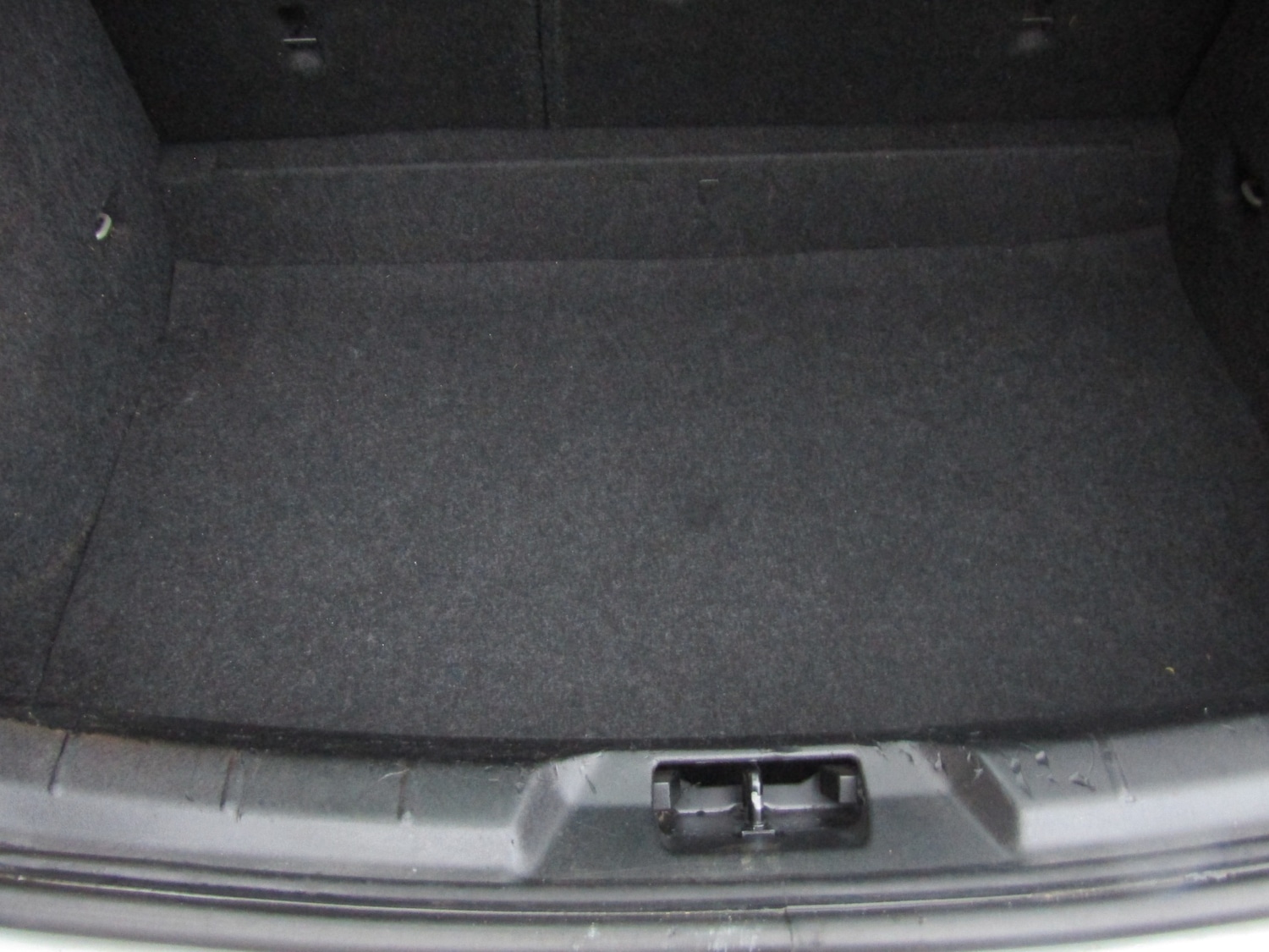 Used Volvo V40 2016 for sale - 76383419: Photo 28