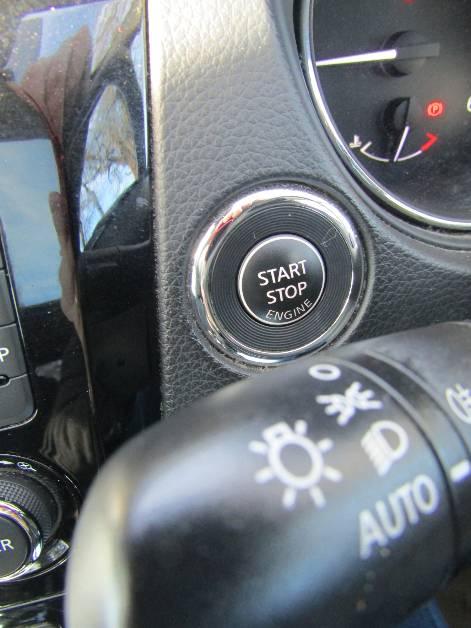 Used Nissan Qashqai 2015 for sale - 77543837: Photo 28