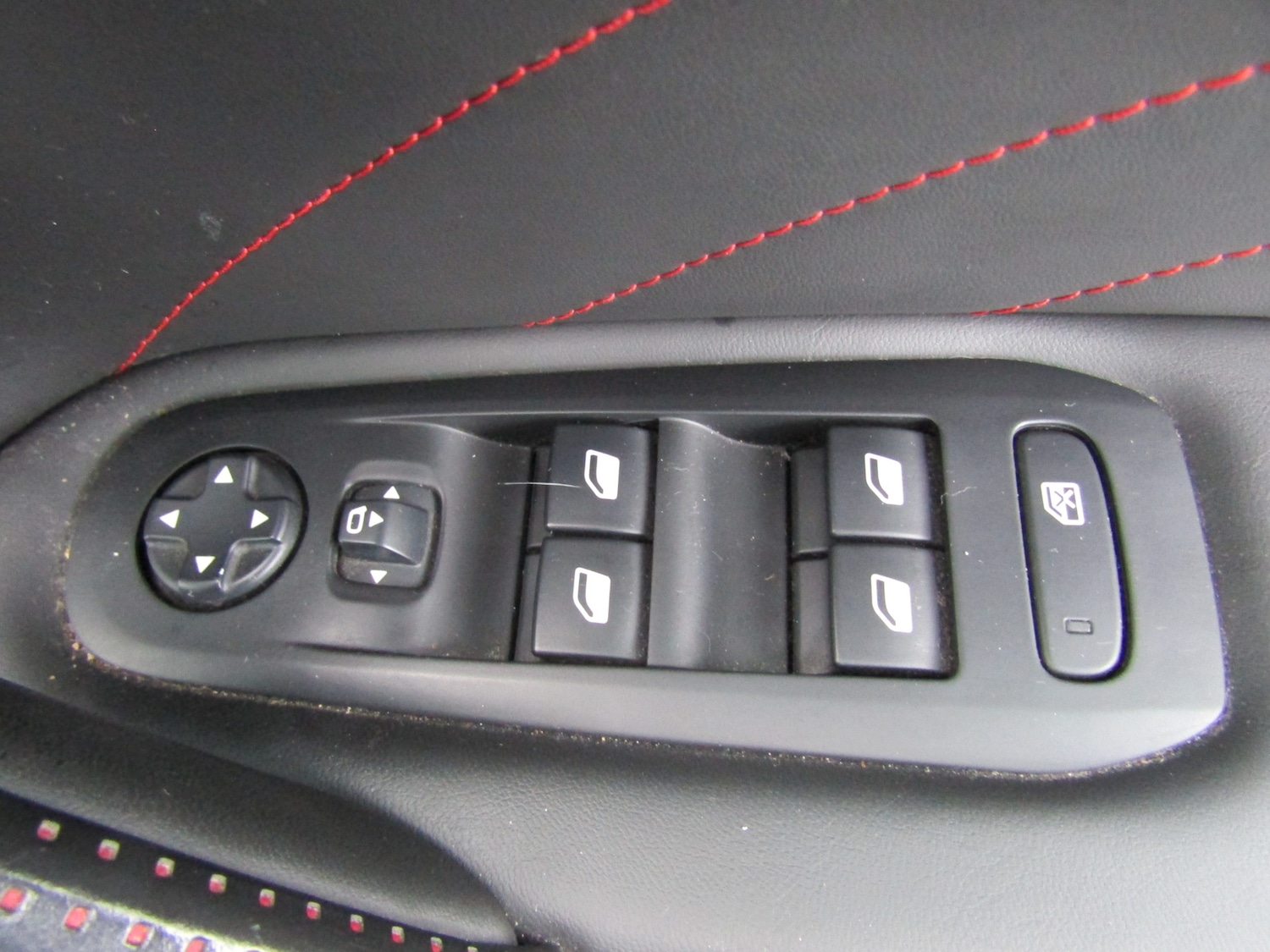 Used Peugeot 308 2017 for sale - 77283435: Photo 15