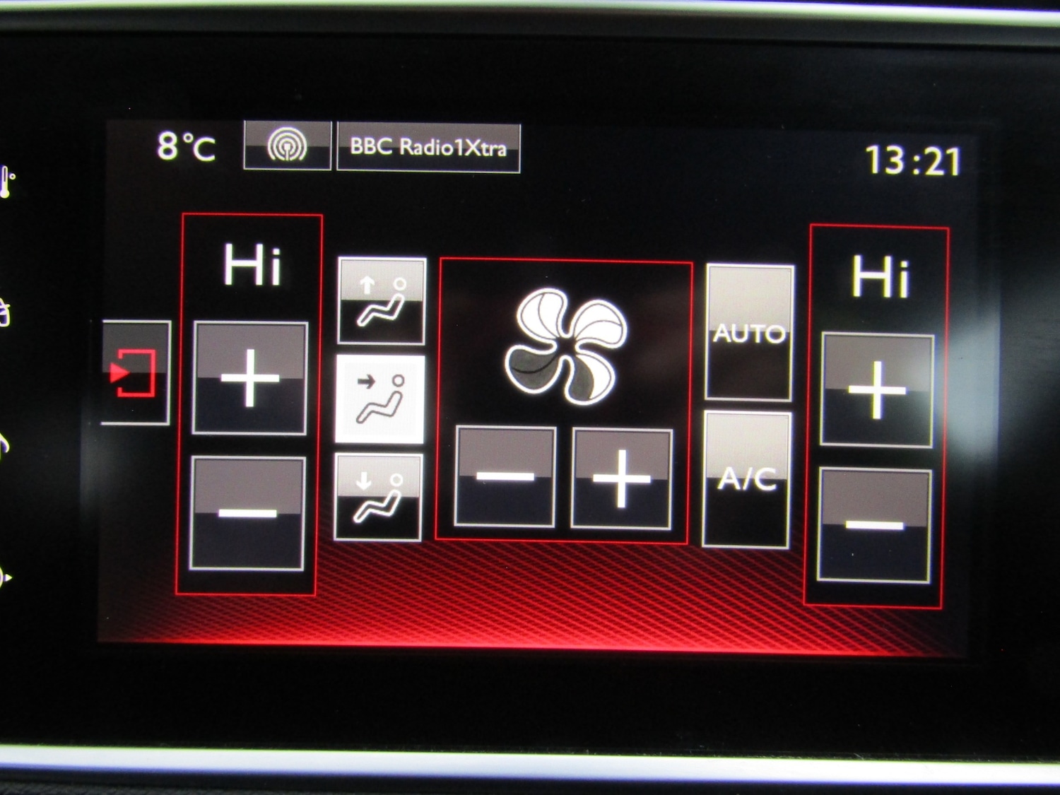 Used Peugeot 308 2017 for sale - 77283435: Photo 16