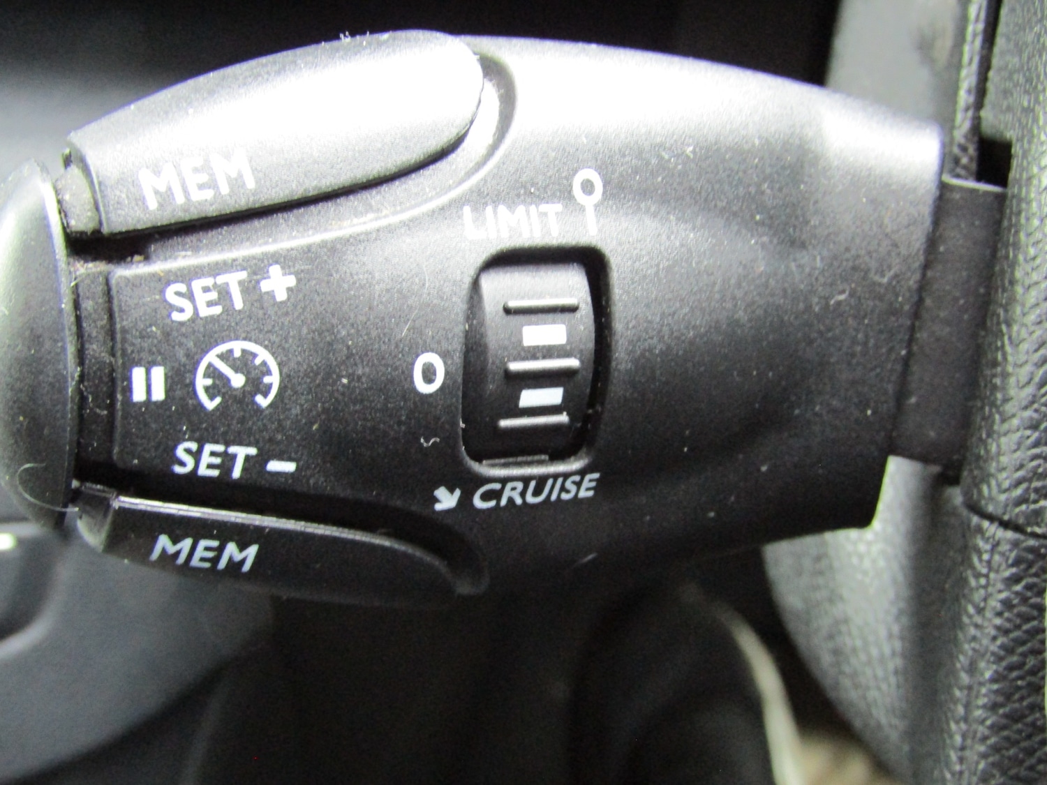 Used Peugeot 308 2017 for sale - 77283435: Photo 22