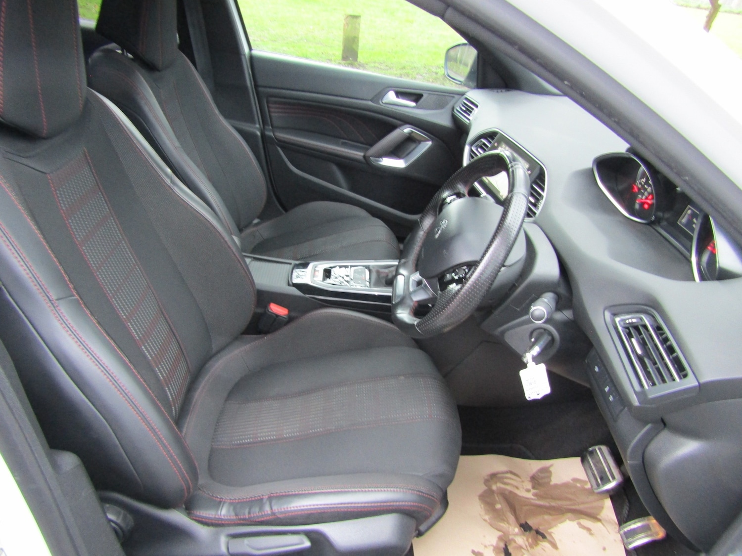 Used Peugeot 308 2017 for sale - 77283435: Photo 4