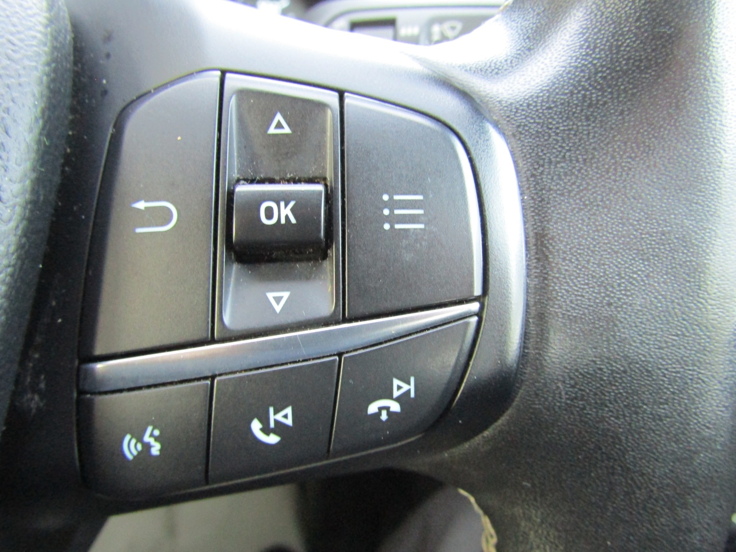 Used Ford Puma 2020 for sale - 76945746: Photo 24