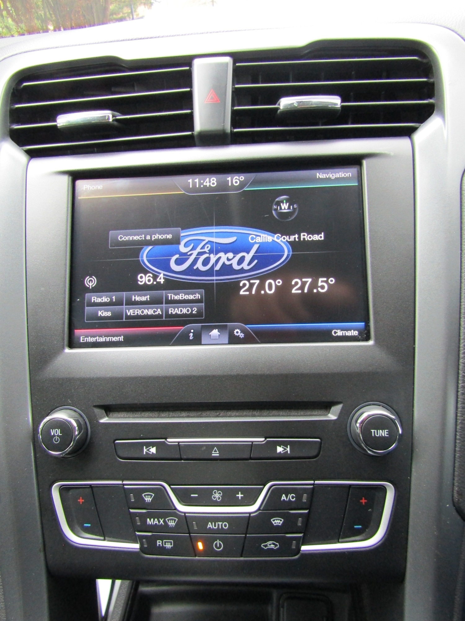 Used Ford Mondeo 2015 for sale - 76403301: Photo 14