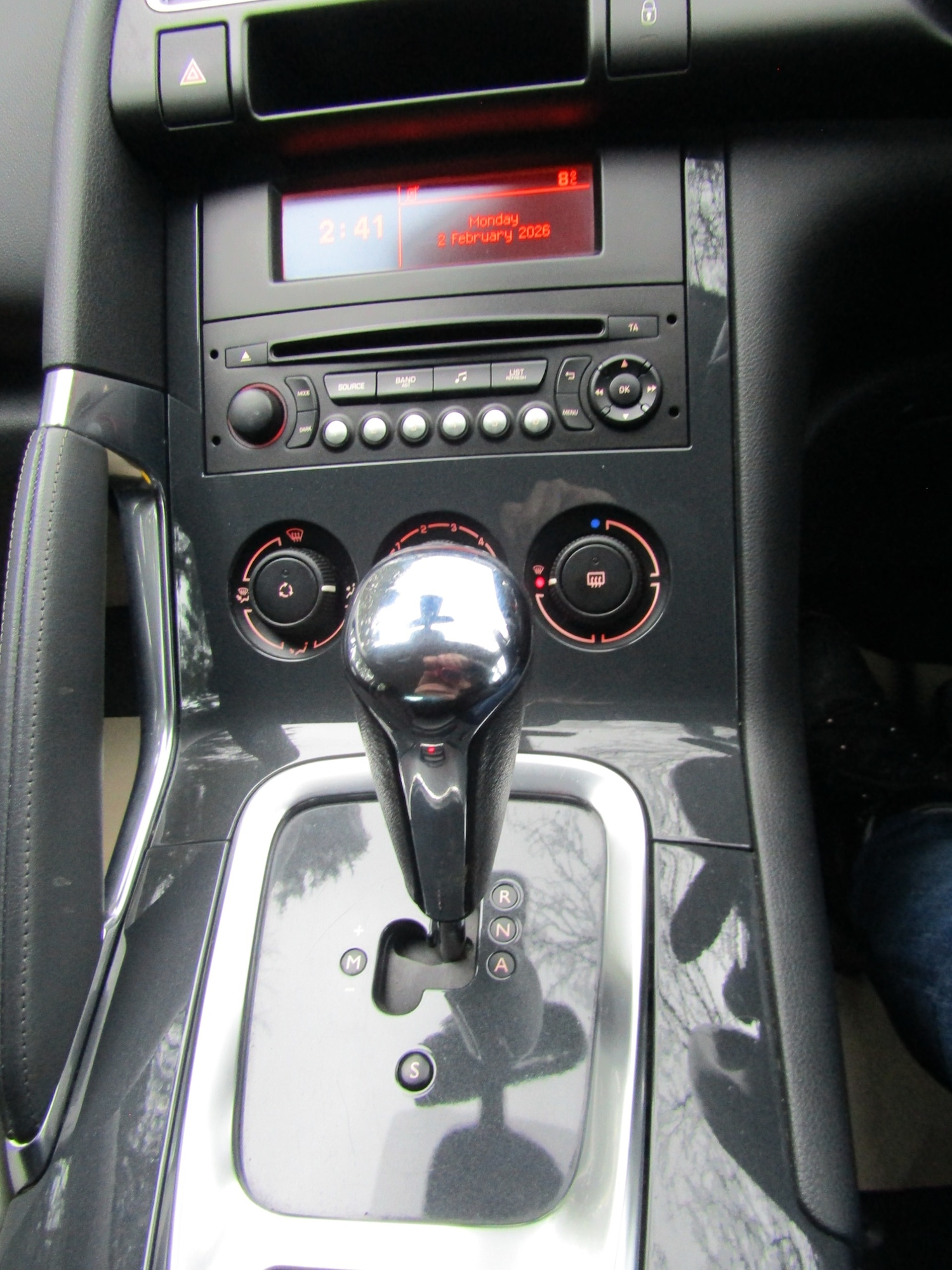 Used Peugeot 3008 2014 for sale - 77298298: Photo 4