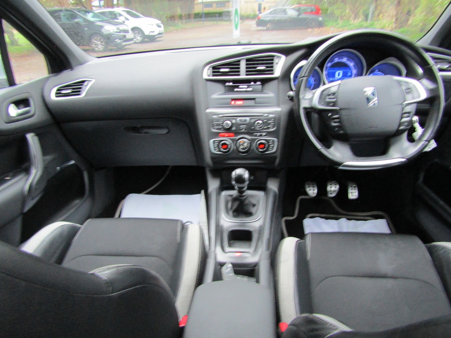 Used Citroen DS4 2013 for sale - 76518005: Photo 4