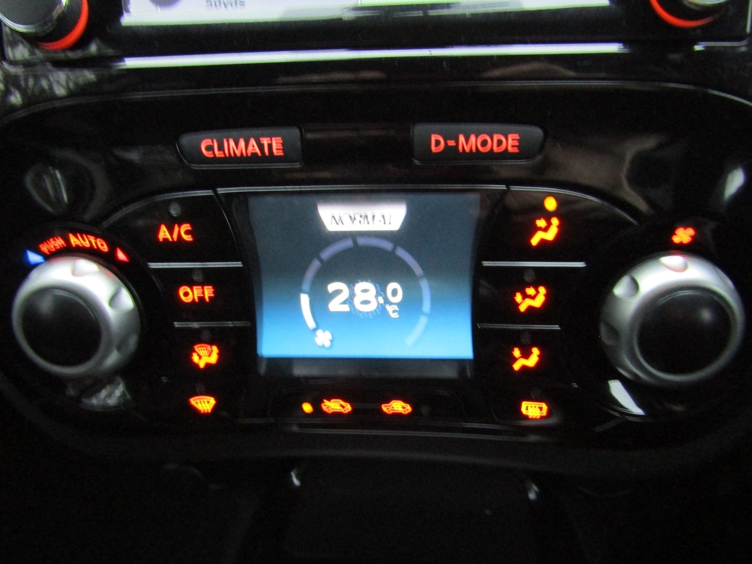 Used Nissan Juke 2019 for sale - 76970110: Photo 24