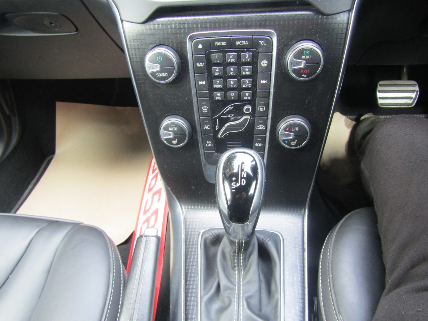 Used Volvo V40 2019 for sale - 76196243: Photo 15