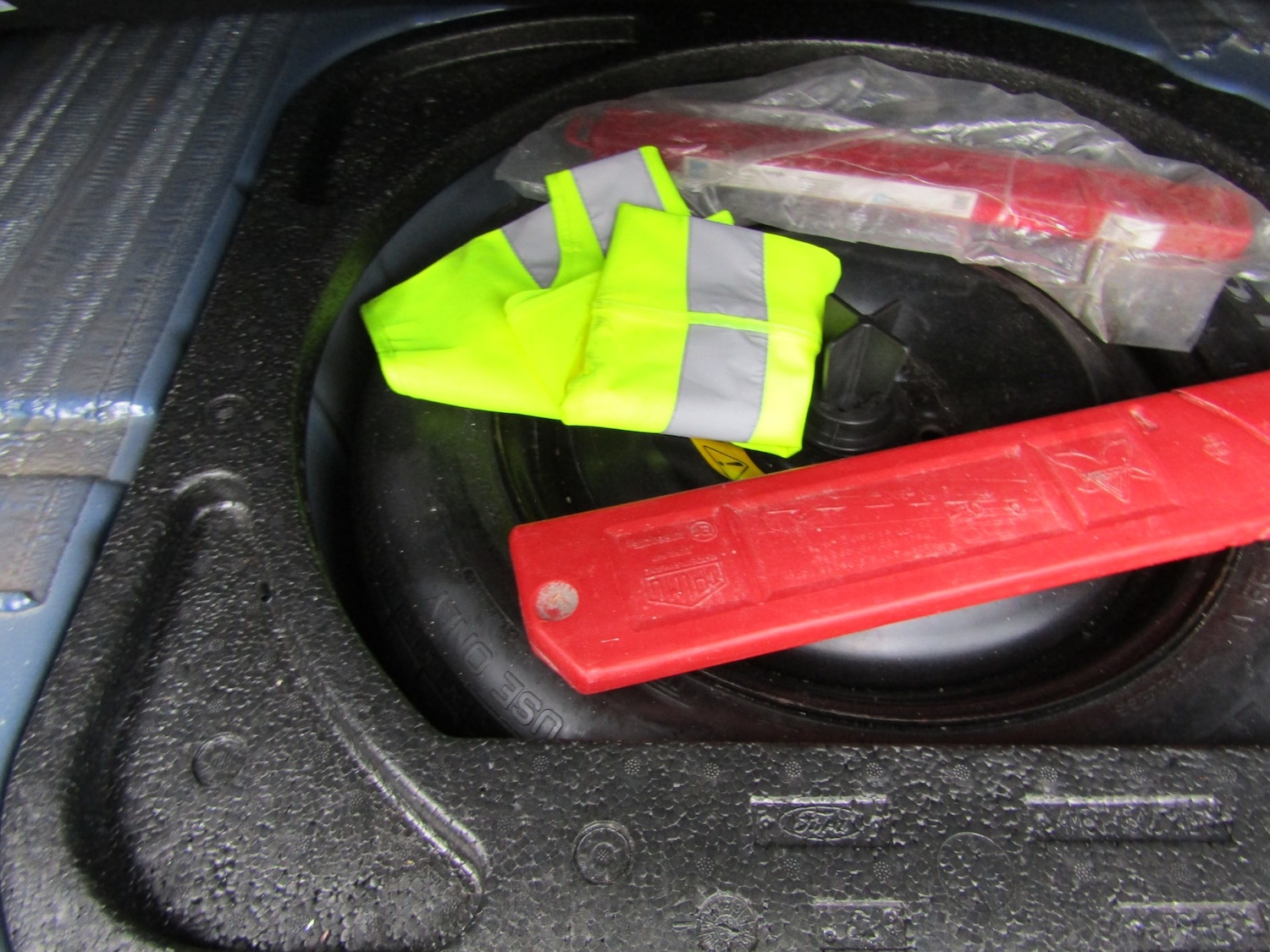 Used Ford Focus 2005 for sale - 76490468: Photo 15