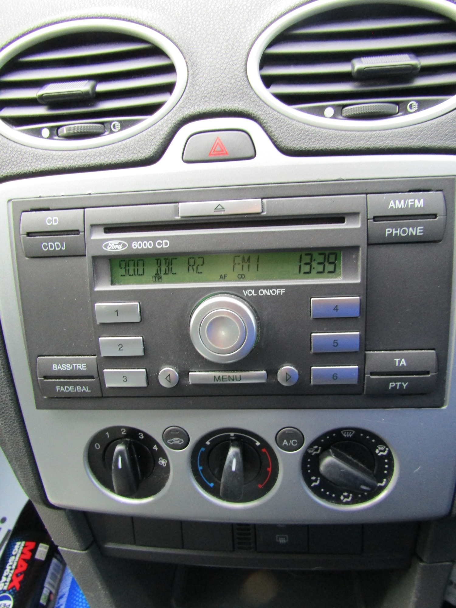 Used Ford Focus 2005 for sale - 76490468: Photo 18