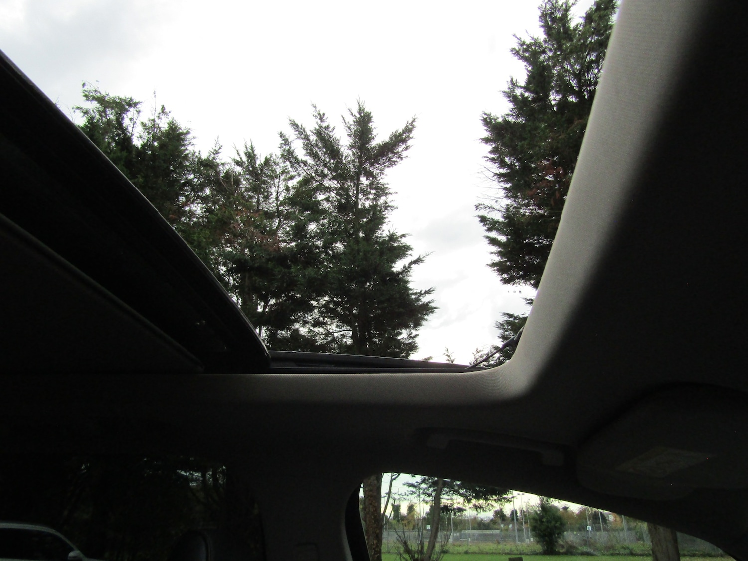 Used Ford Galaxy 2017 for sale - 76402378: Photo 23