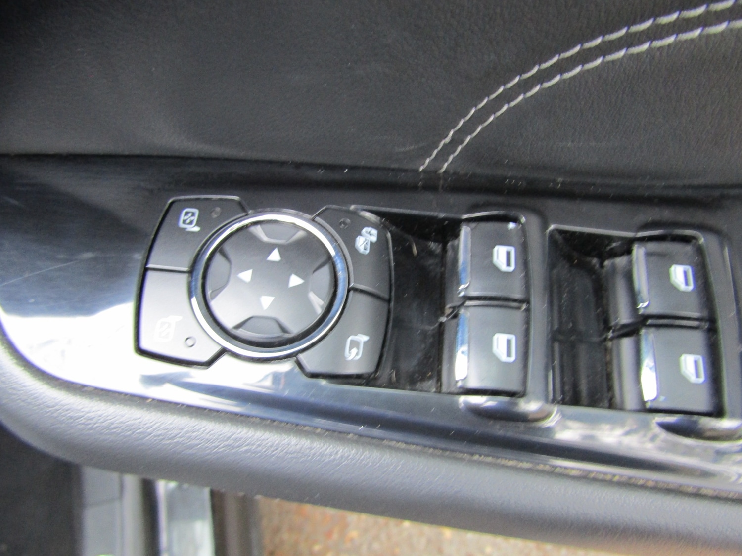 Used Ford Galaxy 2017 for sale - 76402378: Photo 27