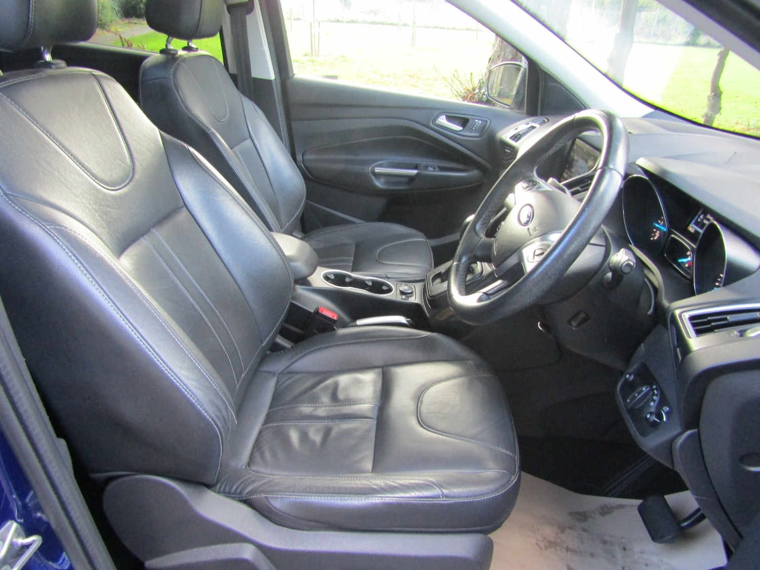 Used Ford Kuga 2015 for sale - 76309965: Photo 16