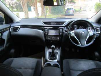 Used Nissan Qashqai 2016 for sale - 74927424: Photo