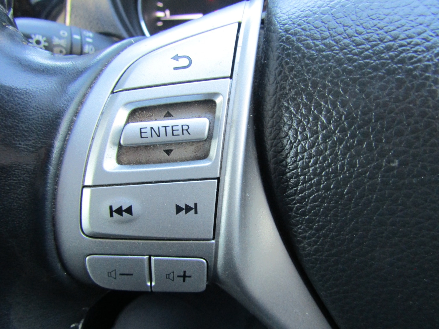 Used Nissan Qashqai 2015 for sale - 77775954: Photo 19