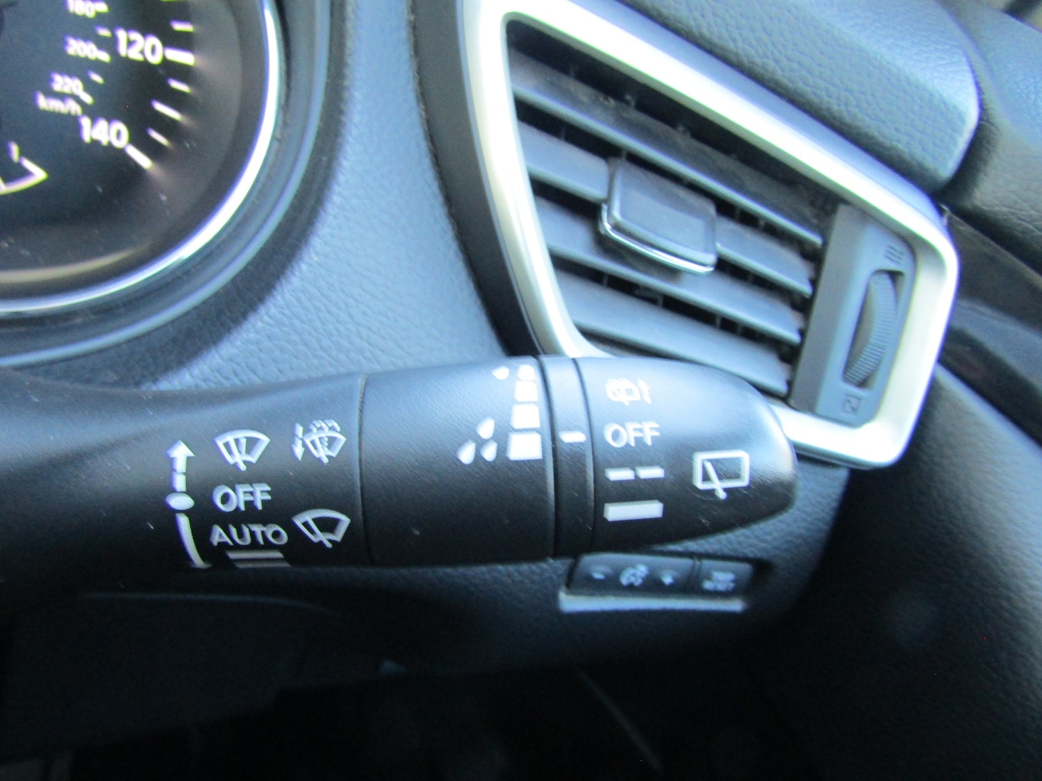 Used Nissan Qashqai 2015 for sale - 77775954: Photo 24