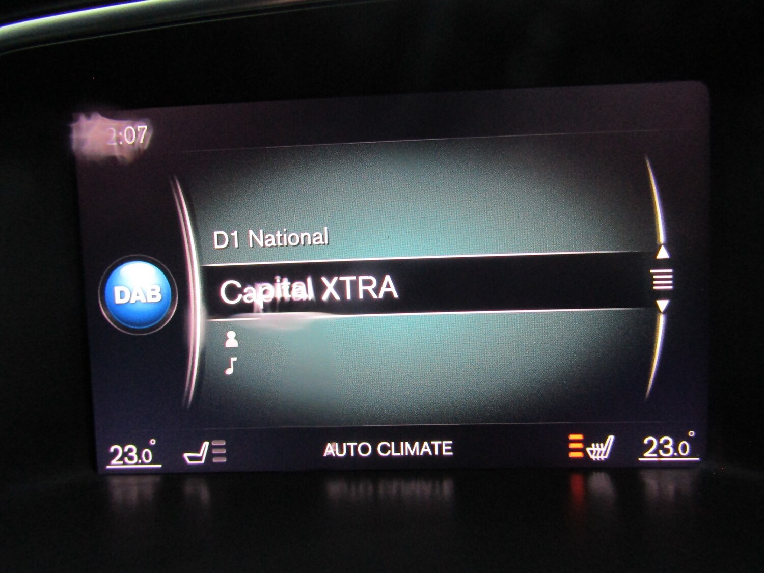 Used Volvo V40 2017 for sale - 77245325: Photo 16