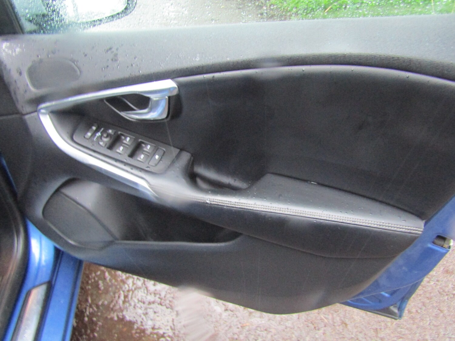 Used Volvo V40 2017 for sale - 77245325: Photo 23