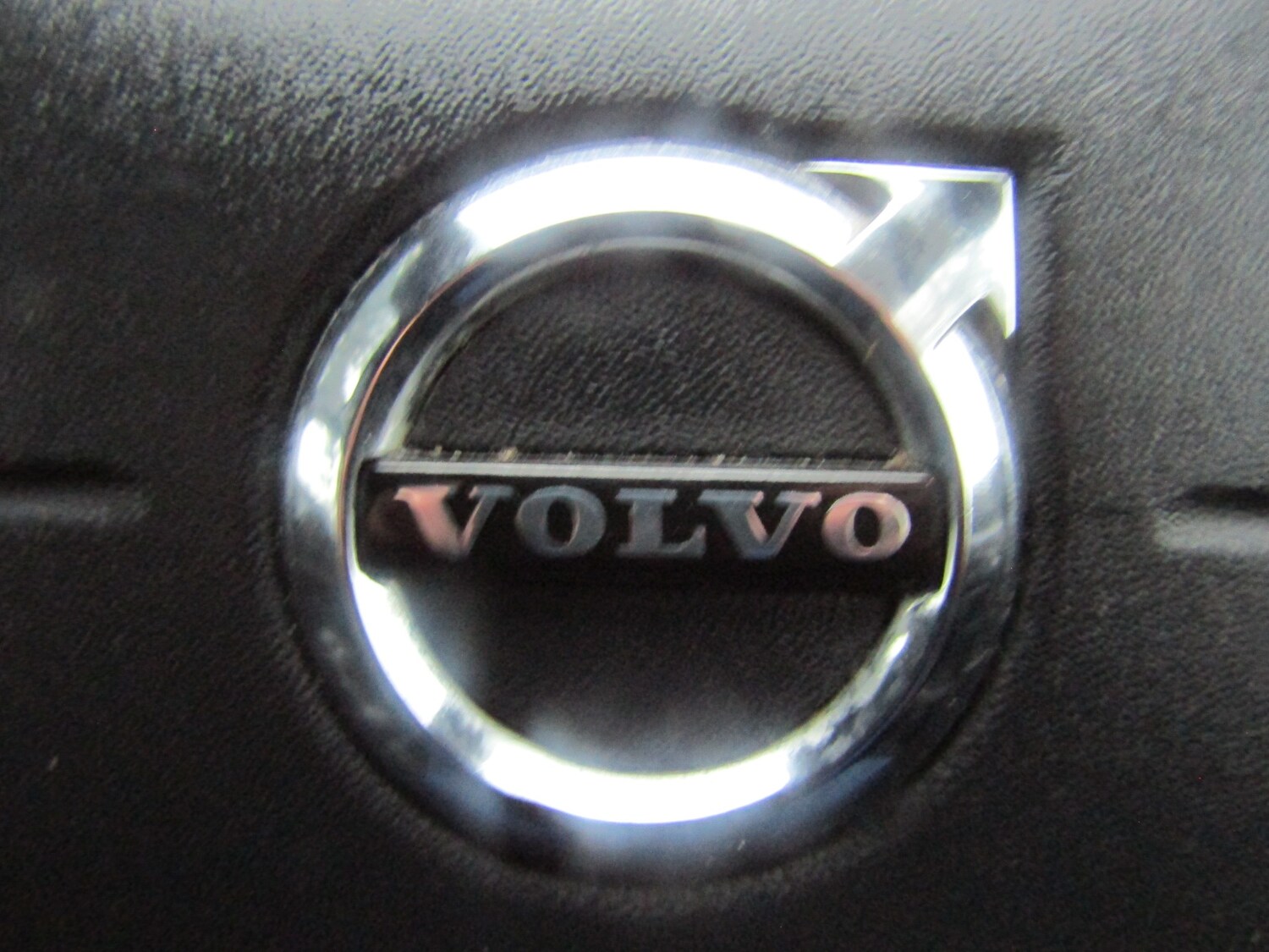 Used Volvo V40 2017 for sale - 77245325: Photo 30